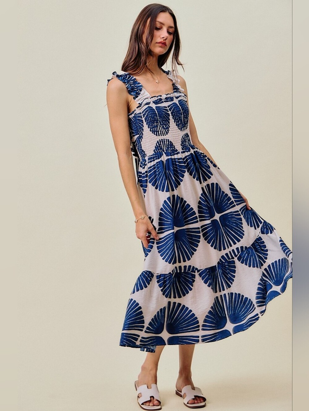SO ME Abstract Print Smocked Bodice Tiered Lined Midi Dress - Picture 6 of 13